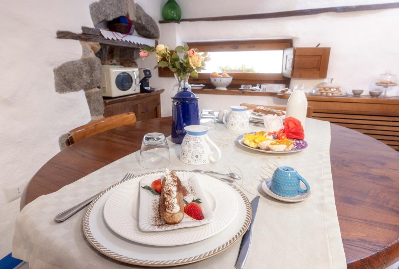 Casa Masini Bed & Breakfast Fonni Exterior photo