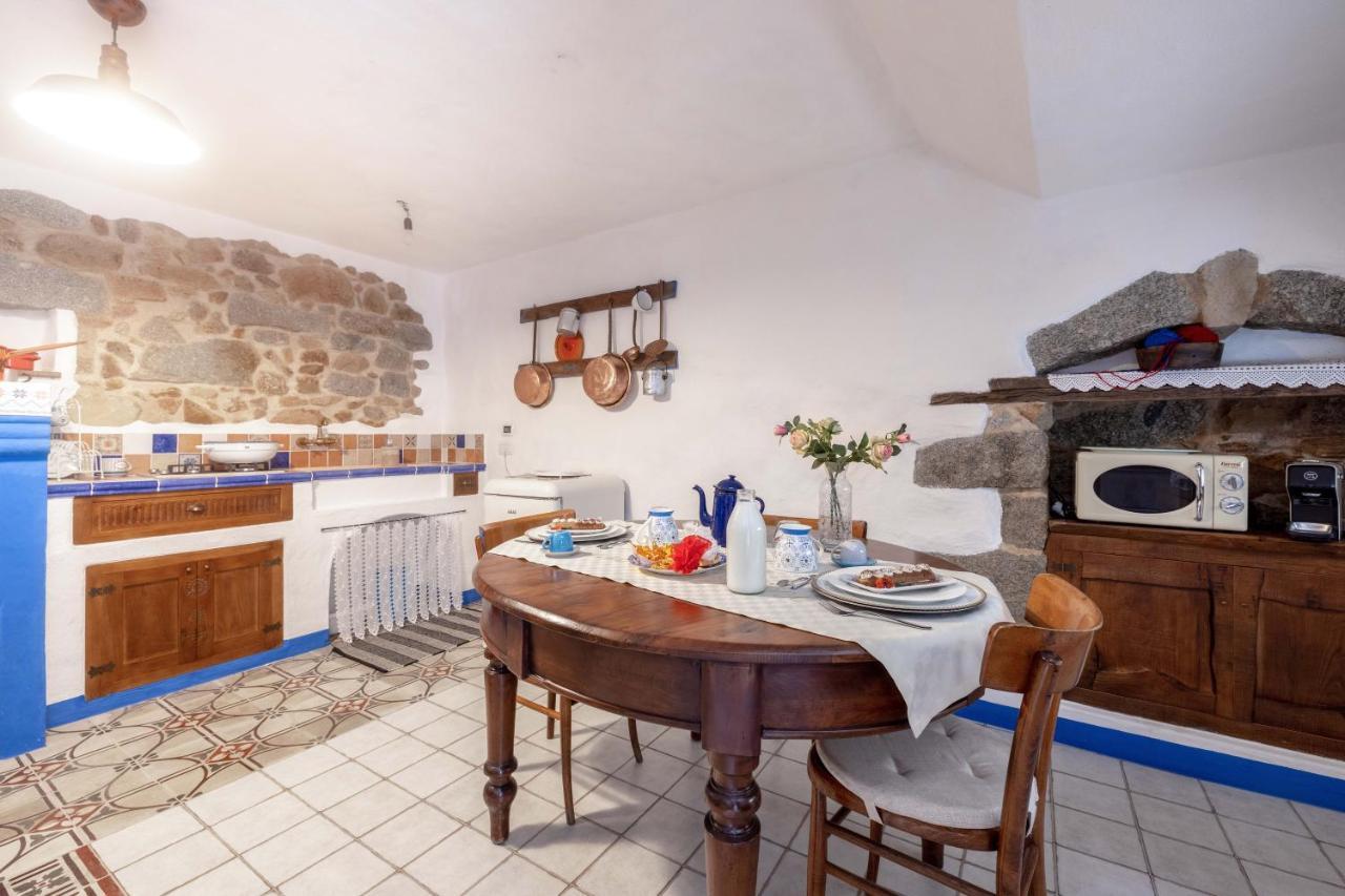 Casa Masini Bed & Breakfast Fonni Exterior photo