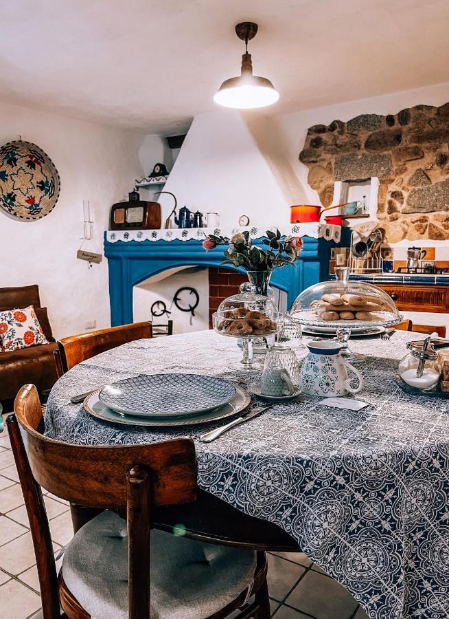 Casa Masini Bed & Breakfast Fonni Exterior photo