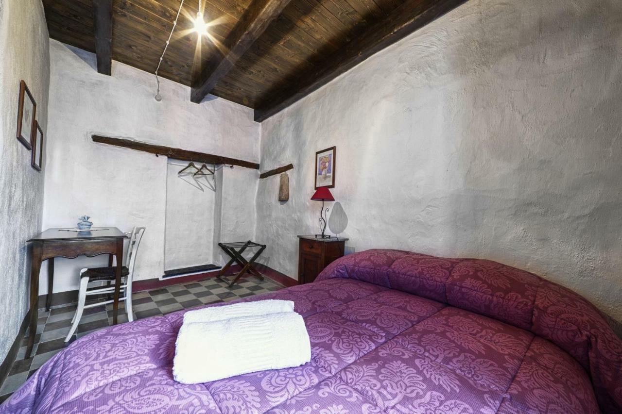 Casa Masini Bed & Breakfast Fonni Exterior photo